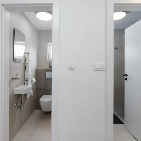 Ampelea Apartment Rovinj Exterior photo